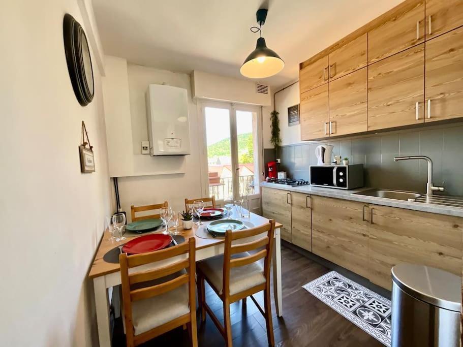 Epicea, Bel Appartement Avec Balcon Au Centre Ville Жерарме Екстер'єр фото