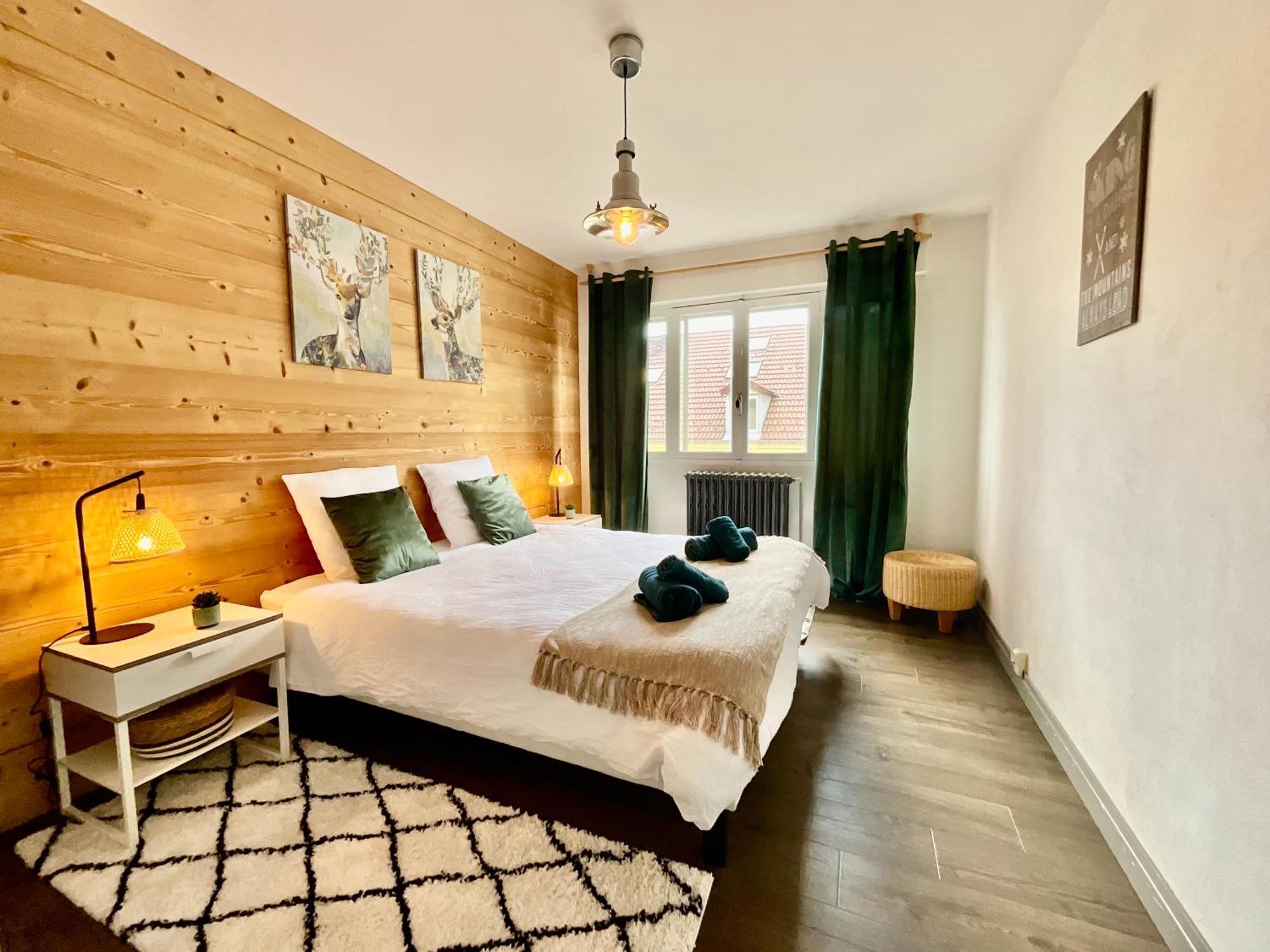 Epicea, Bel Appartement Avec Balcon Au Centre Ville Жерарме Екстер'єр фото